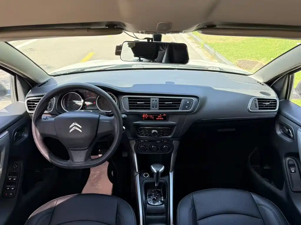 Citroen C3-XR — миниатюра 10