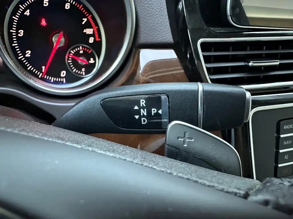 Mercedes-Benz GLS — миниатюра 12