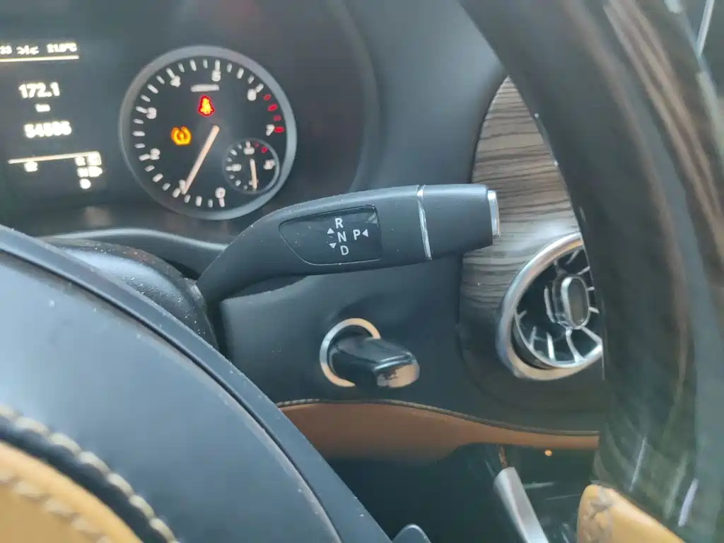 Mercedes-Benz Vito 2021 2.0T 7 мест