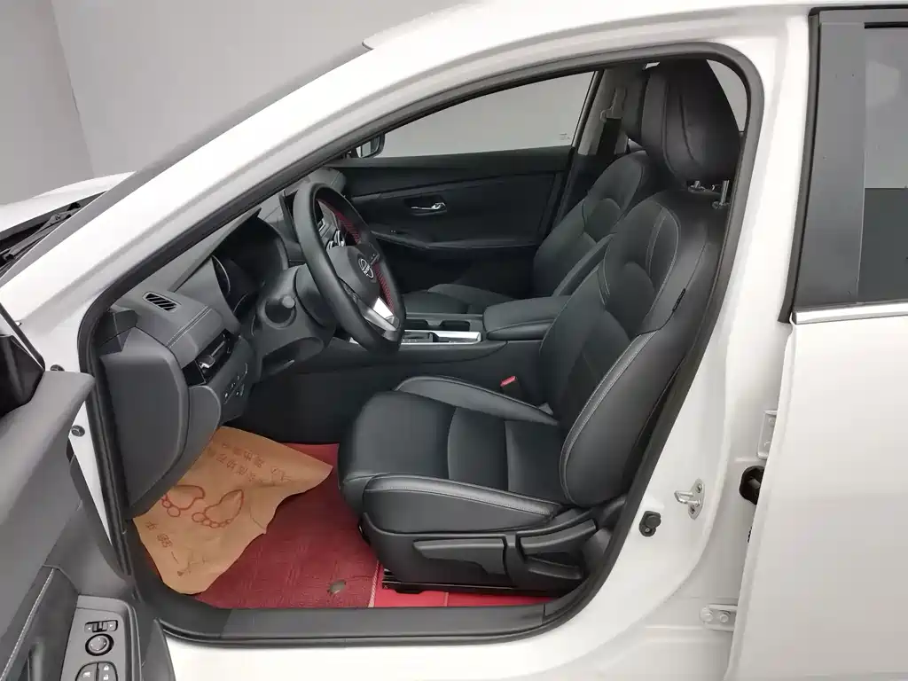Nissan Sylphy — миниатюра 11