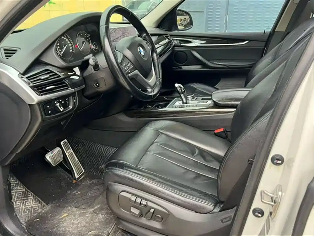 BMW X5 2014 xDrive35i Lead