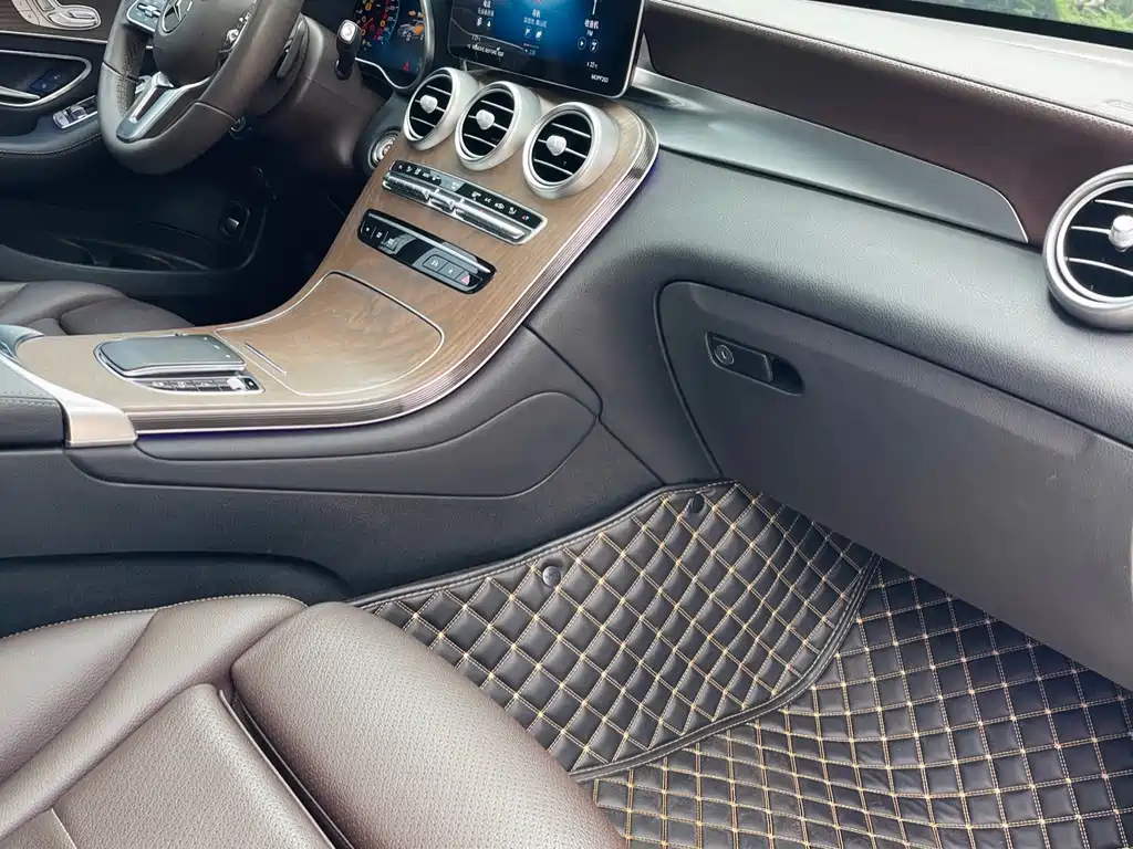 Mercedes-Benz GLC — миниатюра 15