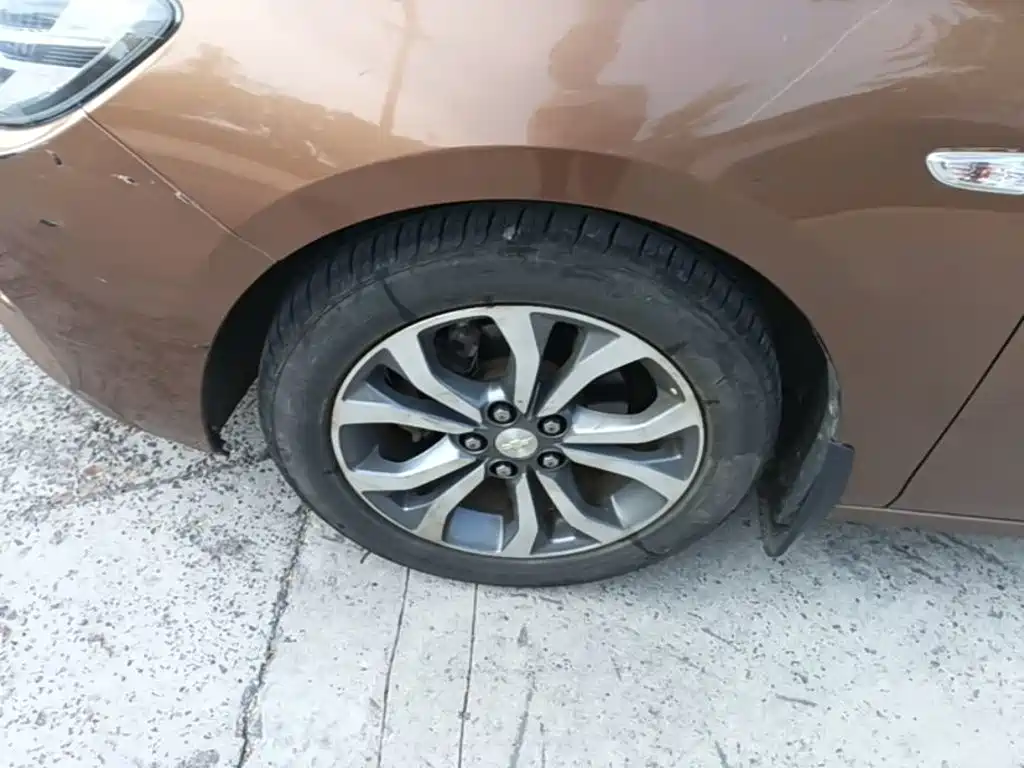 Chevrolet Cavalier — миниатюра 23