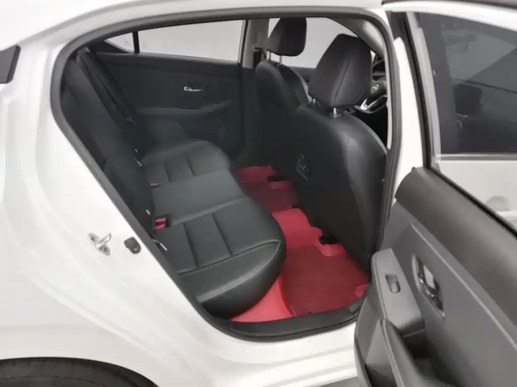Nissan Sylphy — миниатюра 14