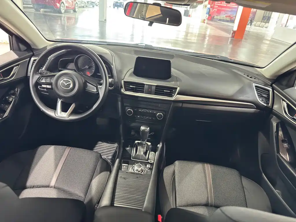 Mazda 3 Axela — миниатюра 9