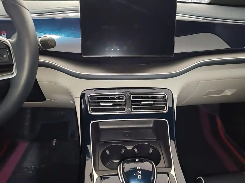BYD Qin PLUS — миниатюра 13