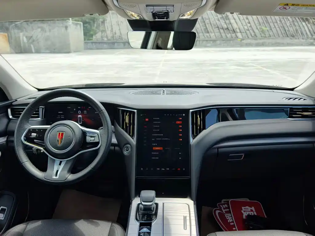 Hongqi Hongqi HS7 PHEV — миниатюра 13