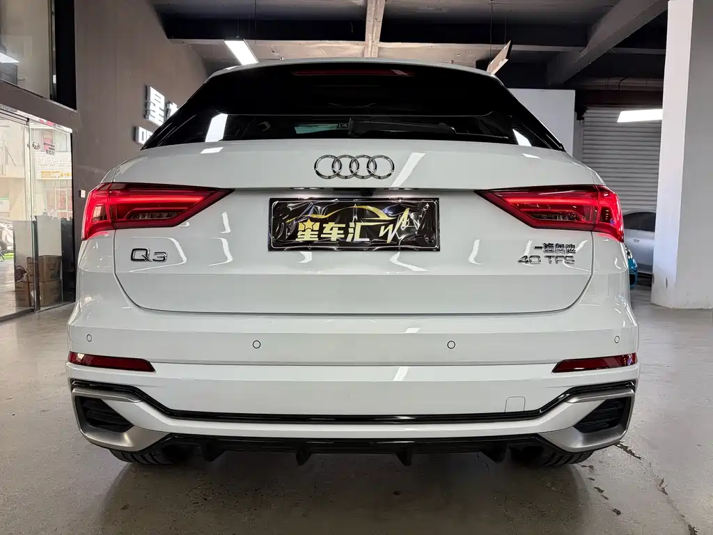 Audi Q3 — миниатюра 12