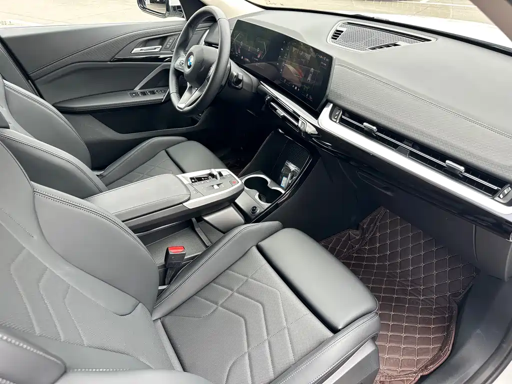 BMW X2 2025 sDrive25i M Sport