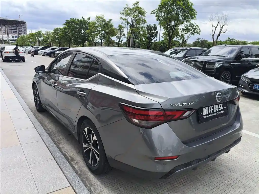 Nissan Sylphy — миниатюра 9
