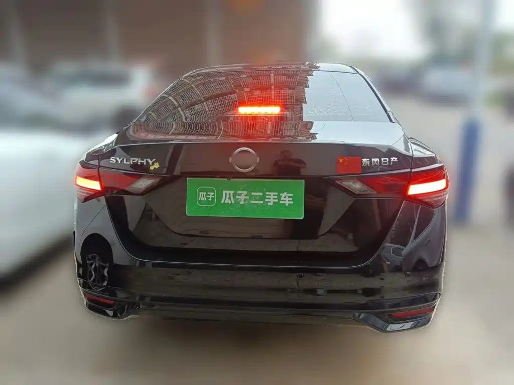 Nissan Sylphy — миниатюра 5