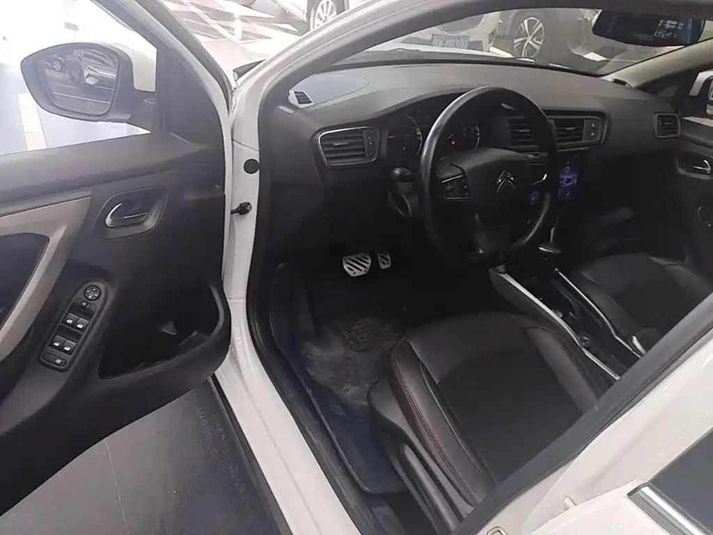 Citroen C3-XR — миниатюра 16
