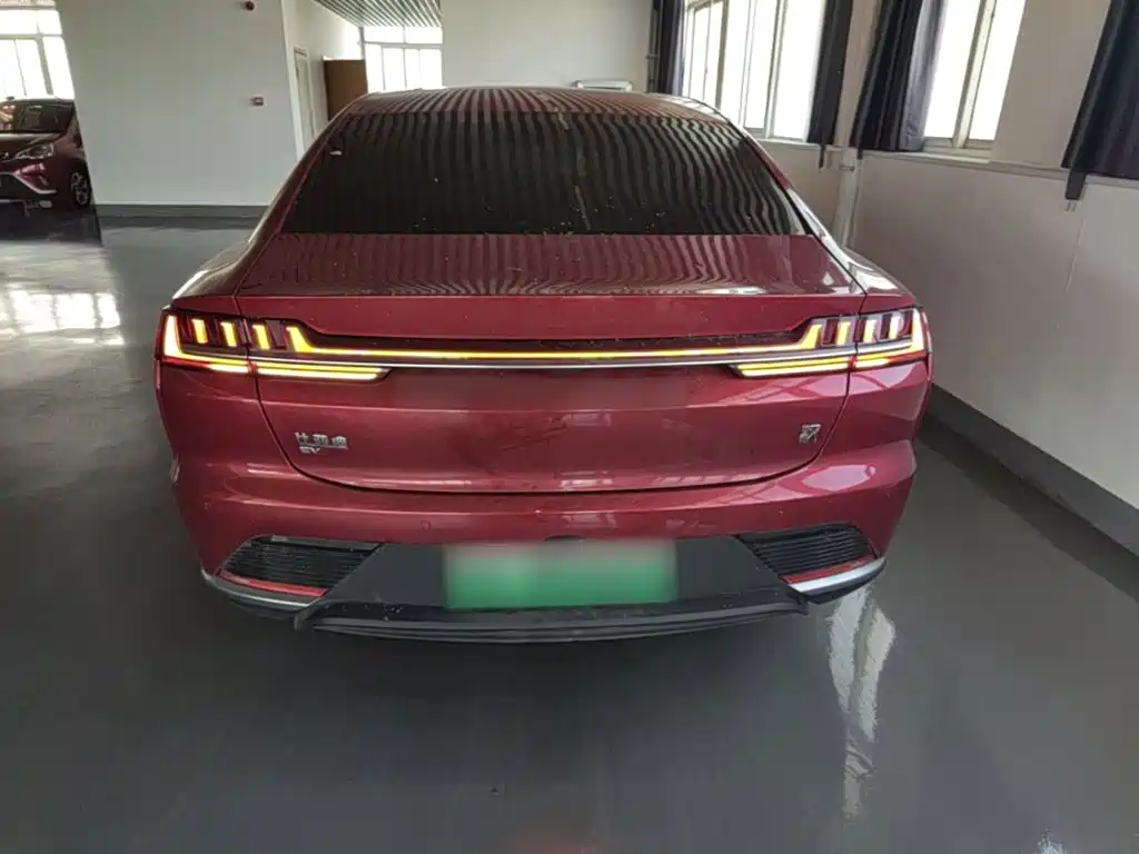 BYD Han — миниатюра 6