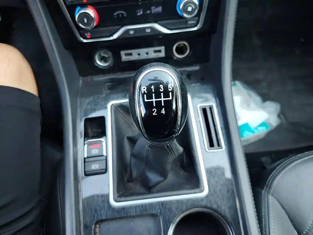 Zotye T600 Coupe — миниатюра 14