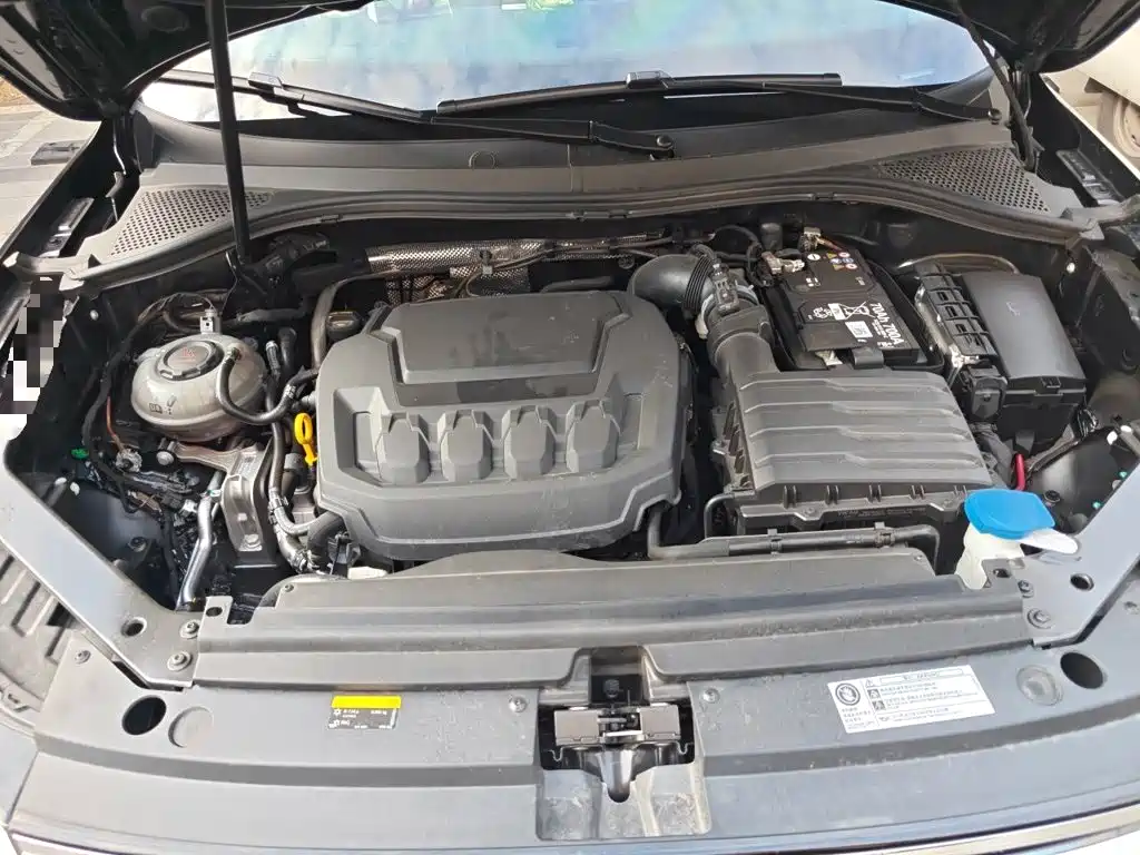 Volkswagen Tiguan L — миниатюра 11
