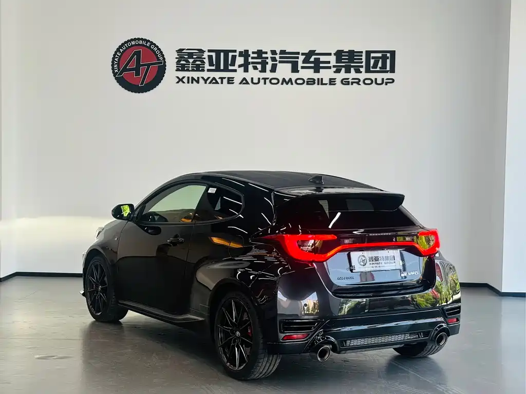 Toyota GR YARIS 2025 GR