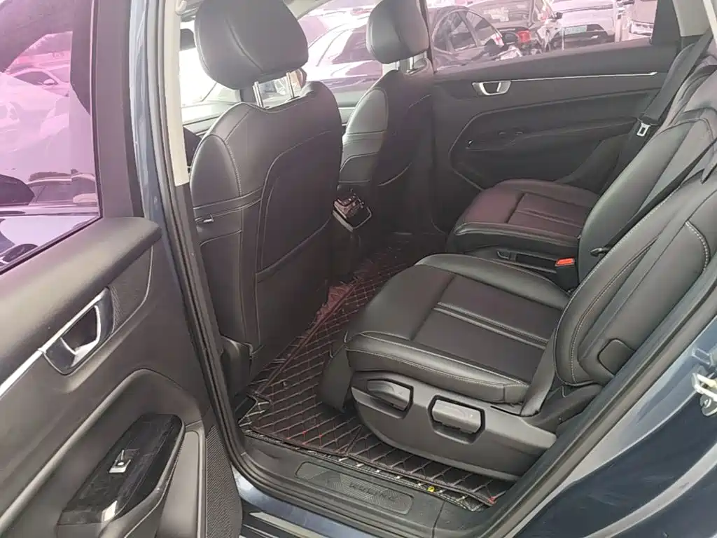 Wuling Victory — миниатюра 17