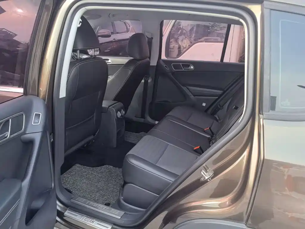 Volkswagen Tiguan — миниатюра 17