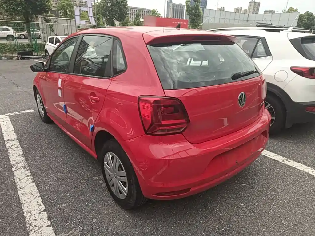 Volkswagen Polo — миниатюра 5