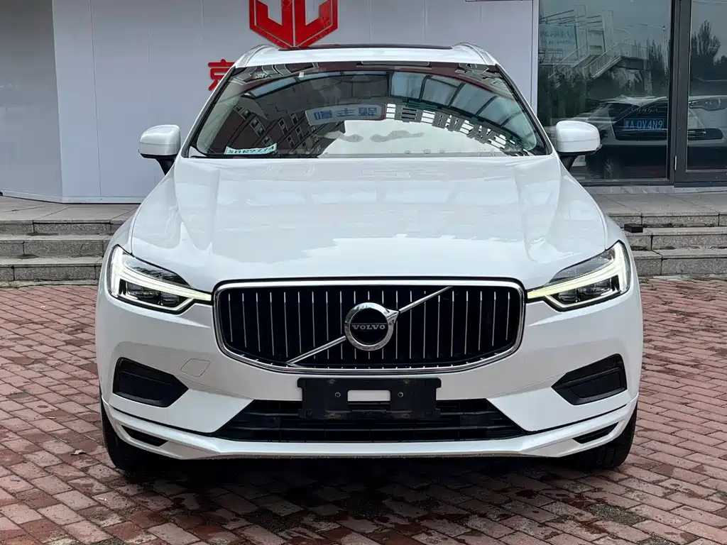 Volvo XC60 T5 4WD Smart Leisure Edition China VI, фото 2