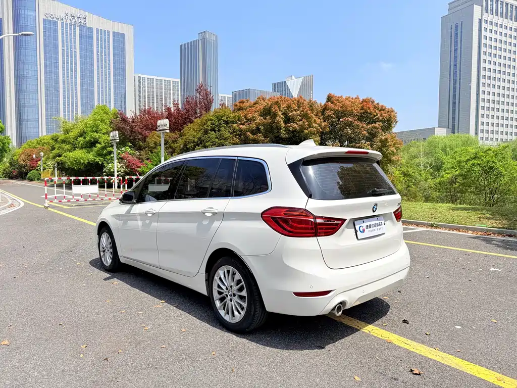 BMW 2 Series Gran Tourer — миниатюра 8