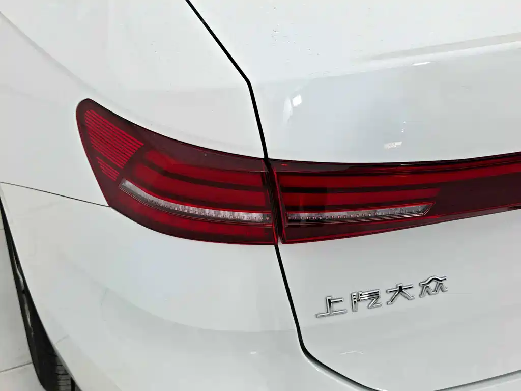 Volkswagen Lavida — миниатюра 19