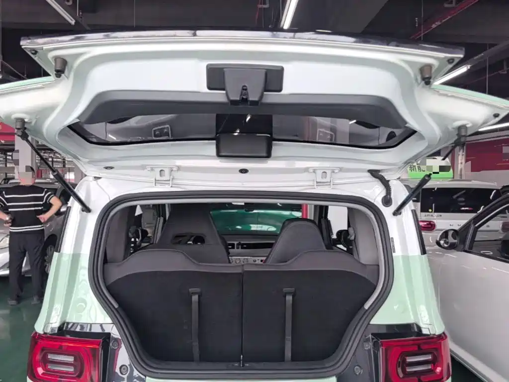 Wuling MINIEV — миниатюра 19