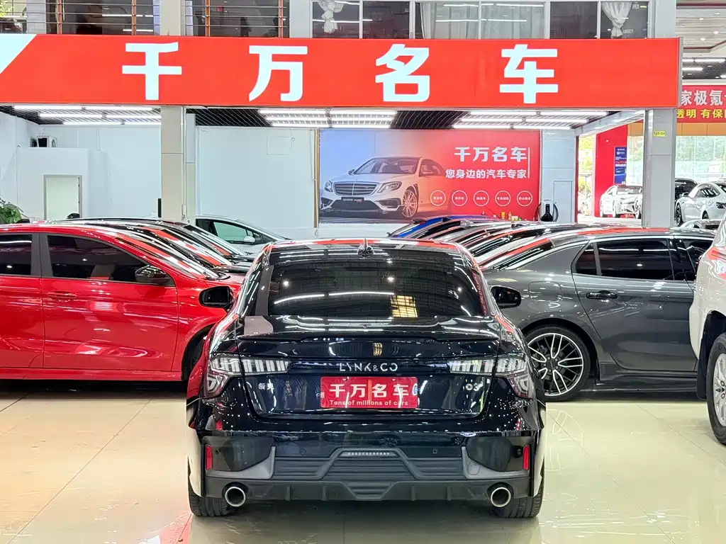 Lynk & Co 03 — миниатюра 4
