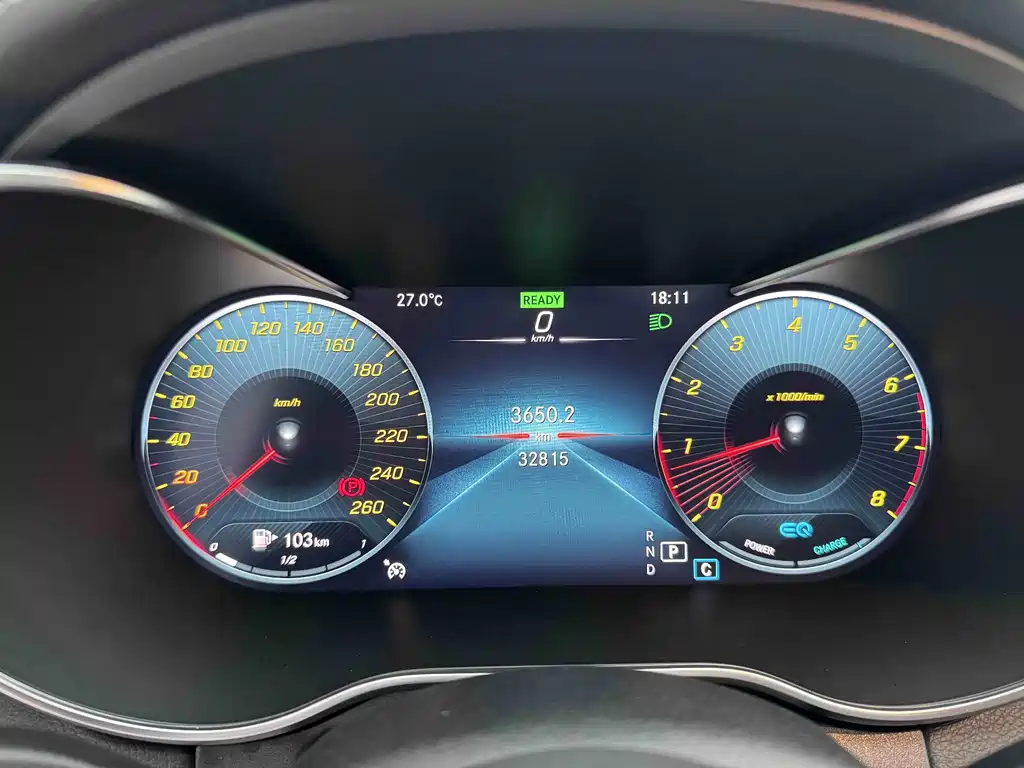 Mercedes-Benz C-Class — миниатюра 8