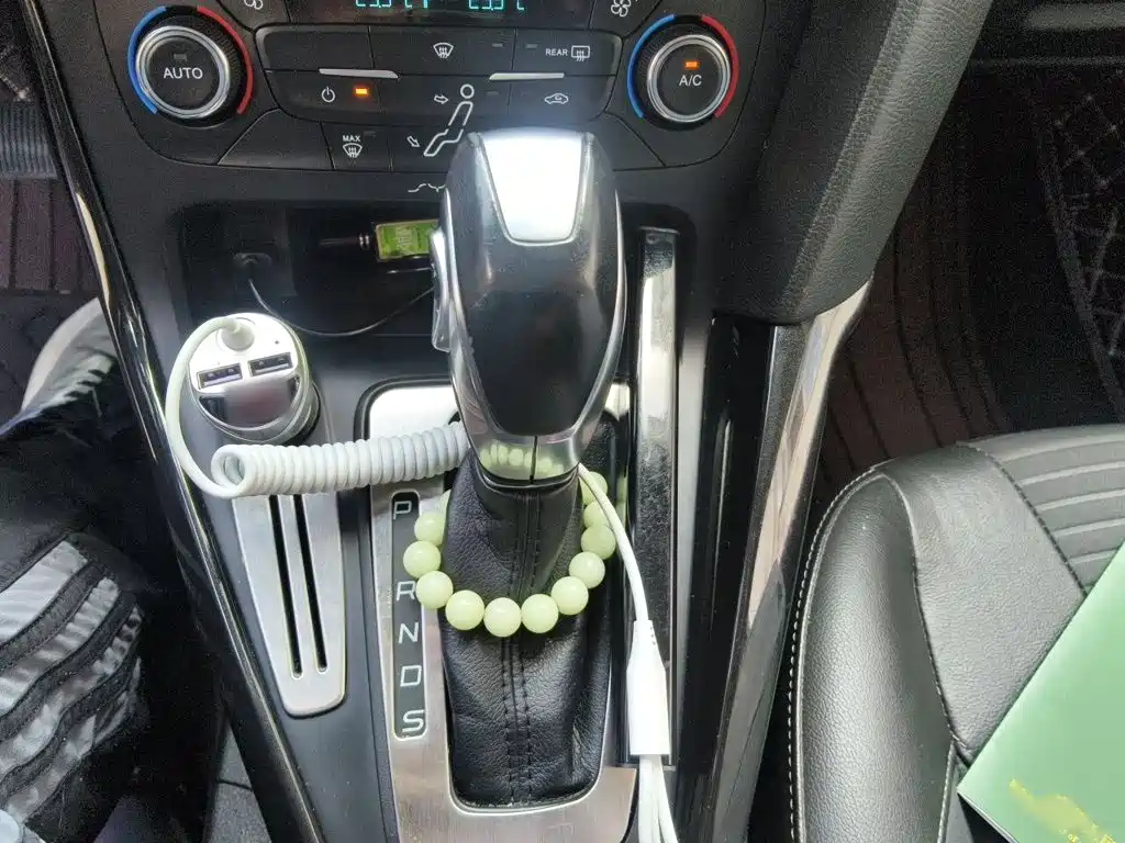 Ford Focus — миниатюра 7