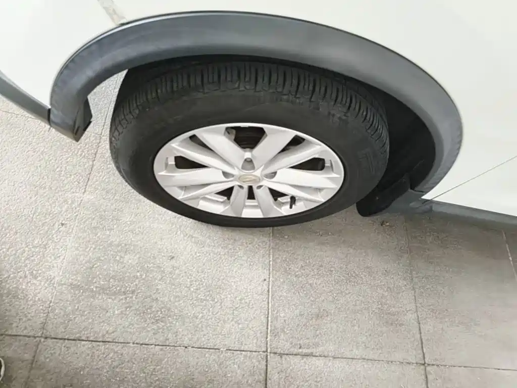 Nissan Qashqai — миниатюра 23