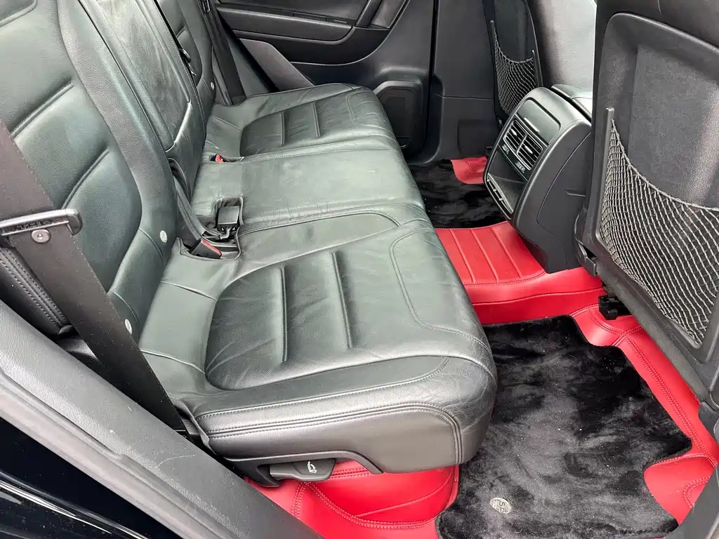 Volkswagen Touareg 2011 3.0TSI