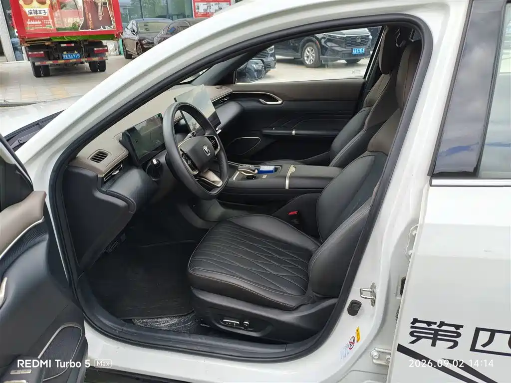 Changan Eado — миниатюра 6