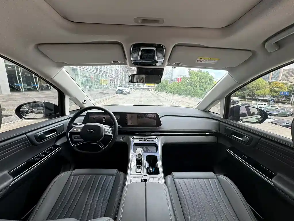 JAC Refine Refine RF8 PHEV — миниатюра 12