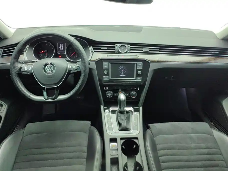 Volkswagen Magotan — миниатюра 12