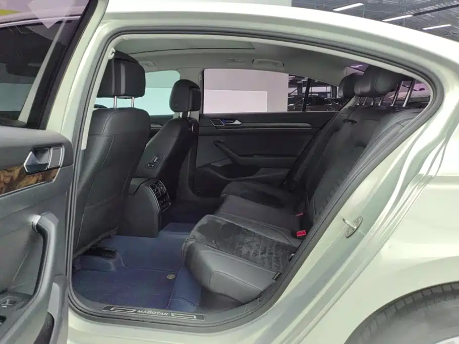 Volkswagen Magotan — миниатюра 11