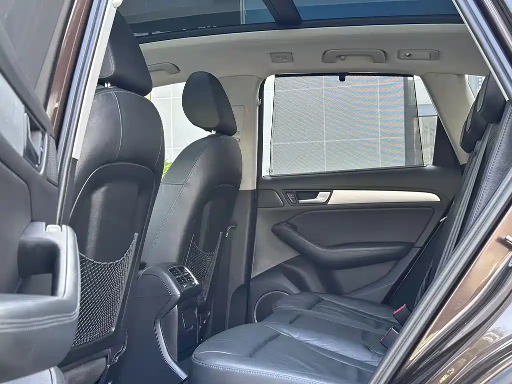 Audi Q5 (Import) — миниатюра 12