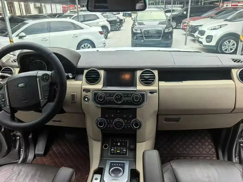 Land Rover Discovery — миниатюра 11