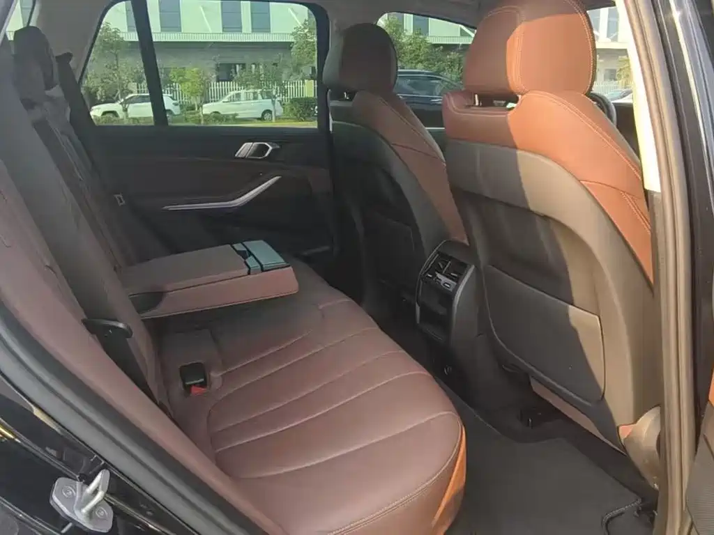 BMW X5 (Import) — миниатюра 9