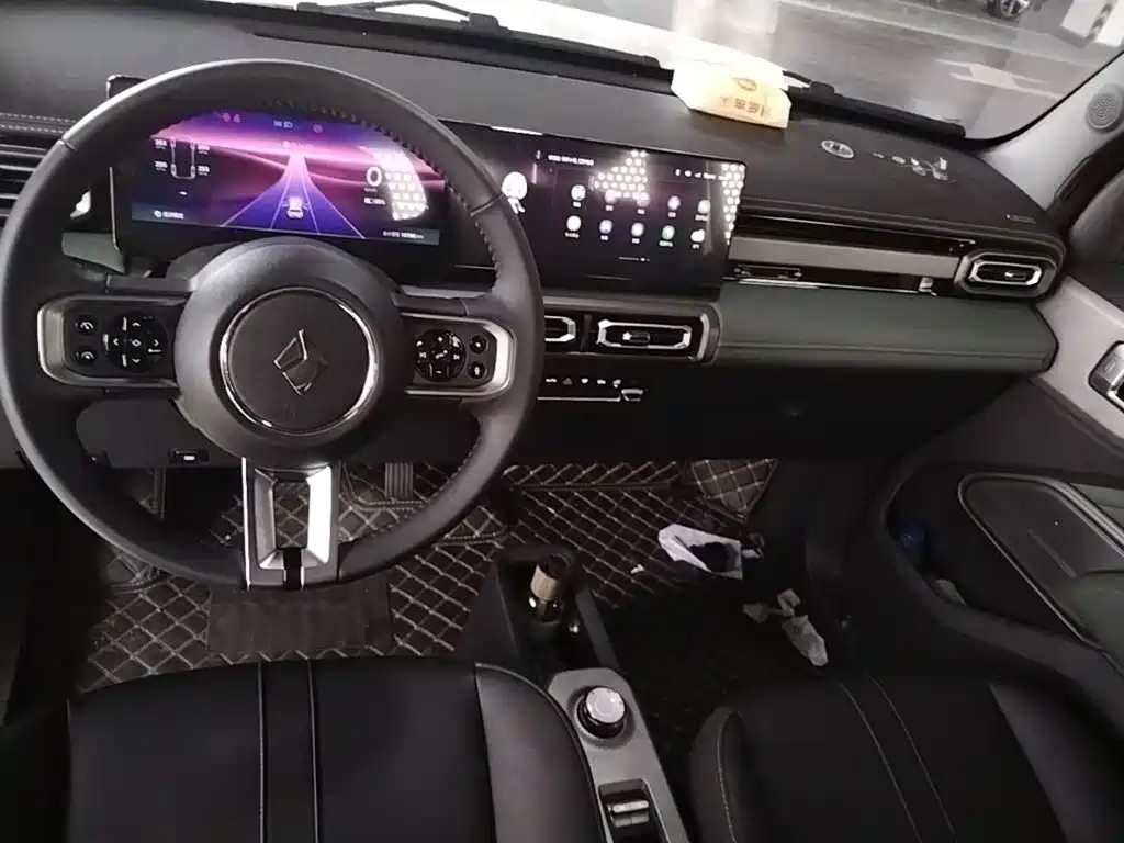 Baojun Yueye — миниатюра 12