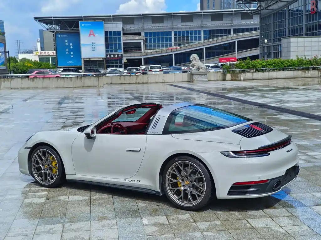 Porsche 911 — миниатюра 9
