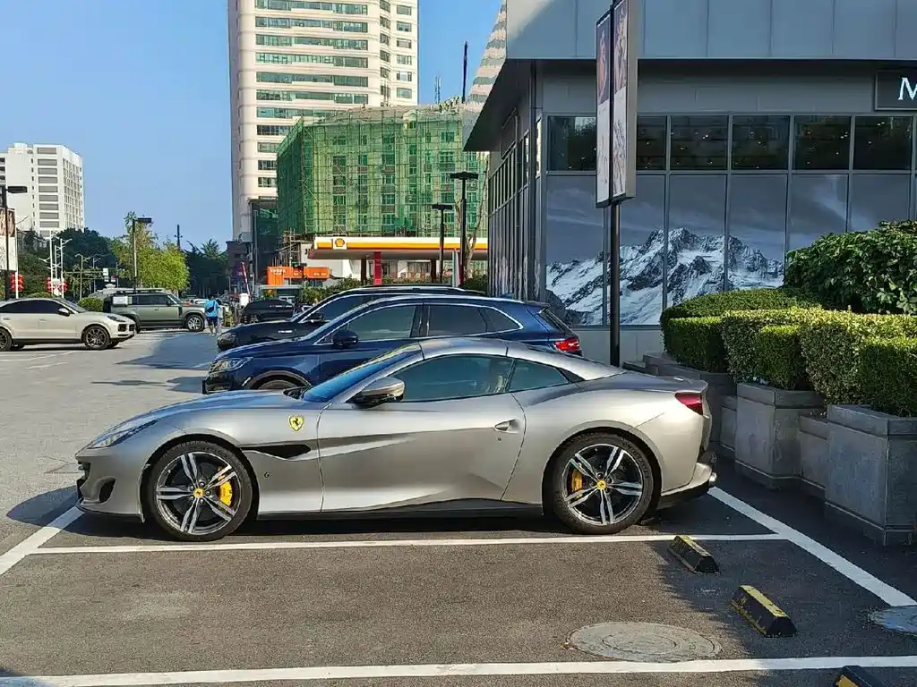 Ferrari Portofino — миниатюра 2