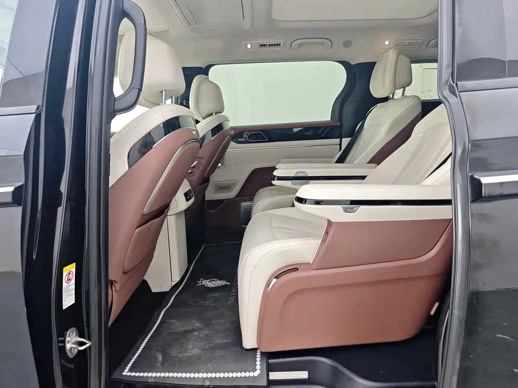 BYD Xia — миниатюра 6