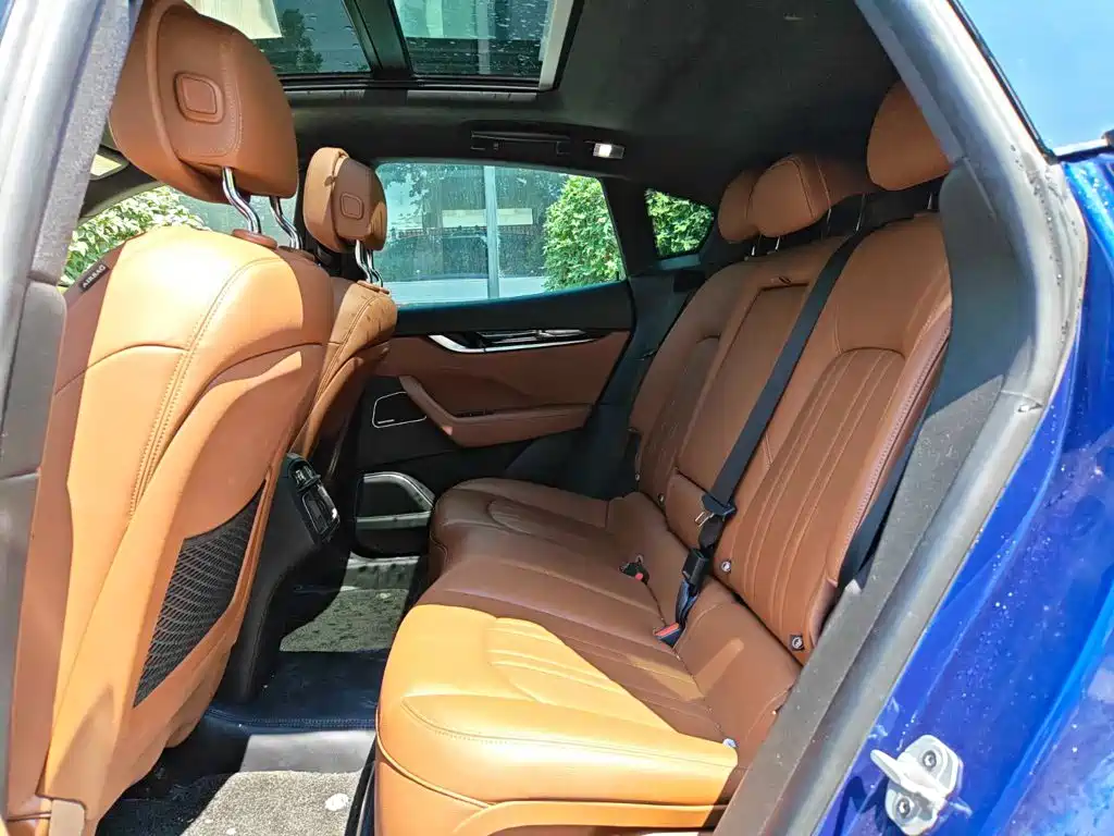 Maserati Levante — миниатюра 6
