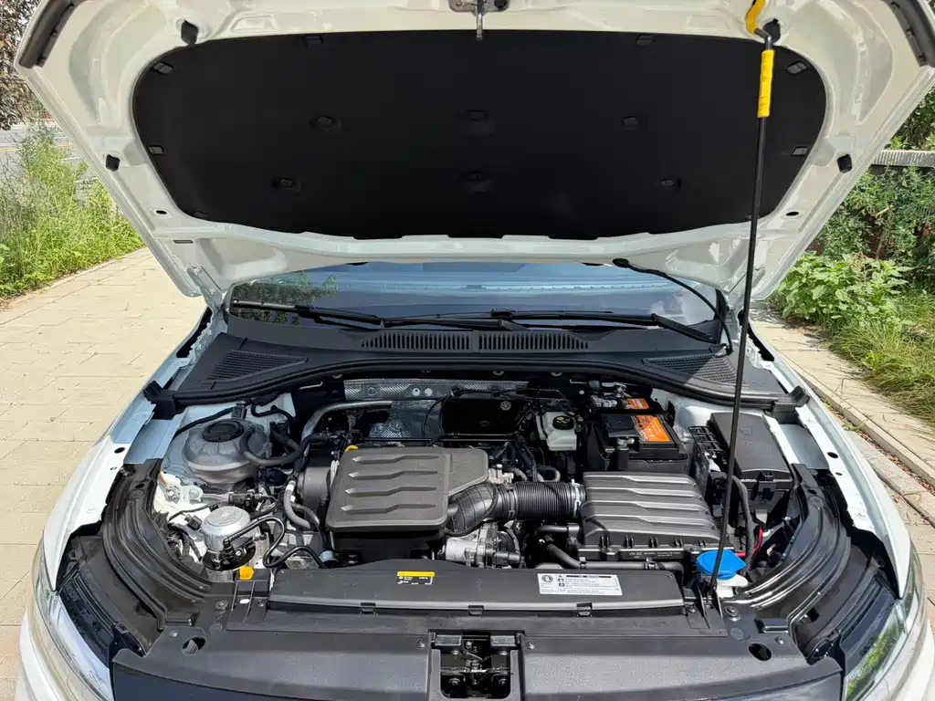Volkswagen Lavida — миниатюра 26