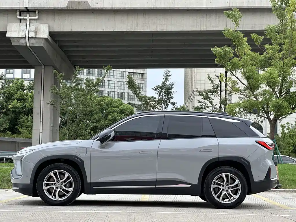 NIO ES6 — миниатюра 4