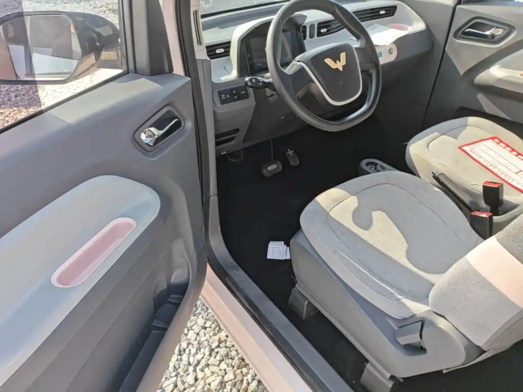 Wuling MINIEV — миниатюра 15