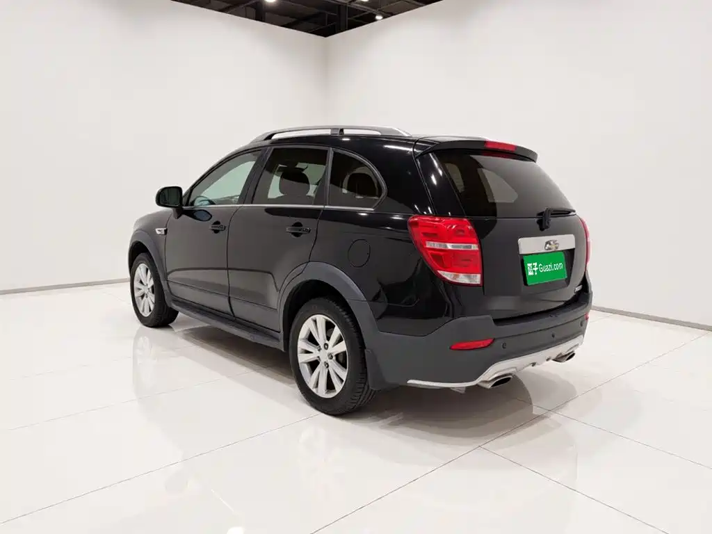 Chevrolet Captiva — миниатюра 4