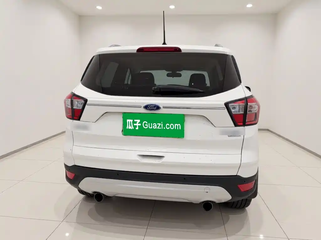 Ford Kuga — миниатюра 5