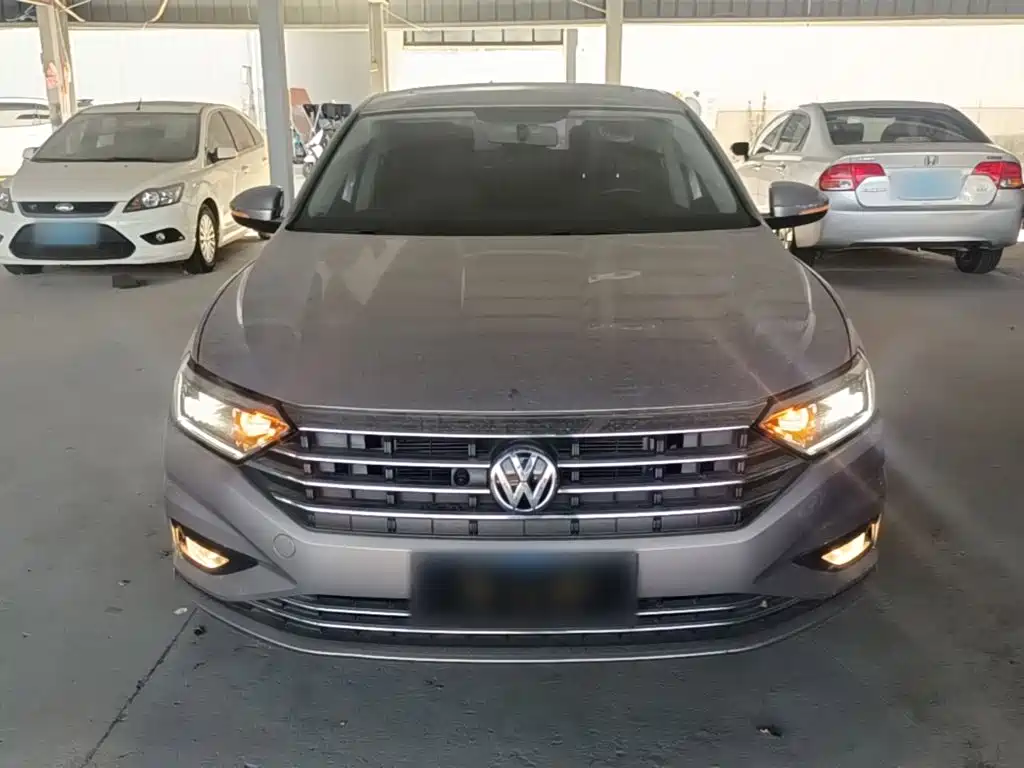 Volkswagen Sagitar — миниатюра 3